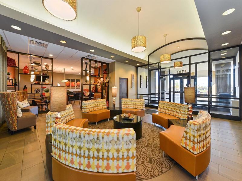 Revel Hotel Minot - Surestay Collection By Best Western Esterno foto