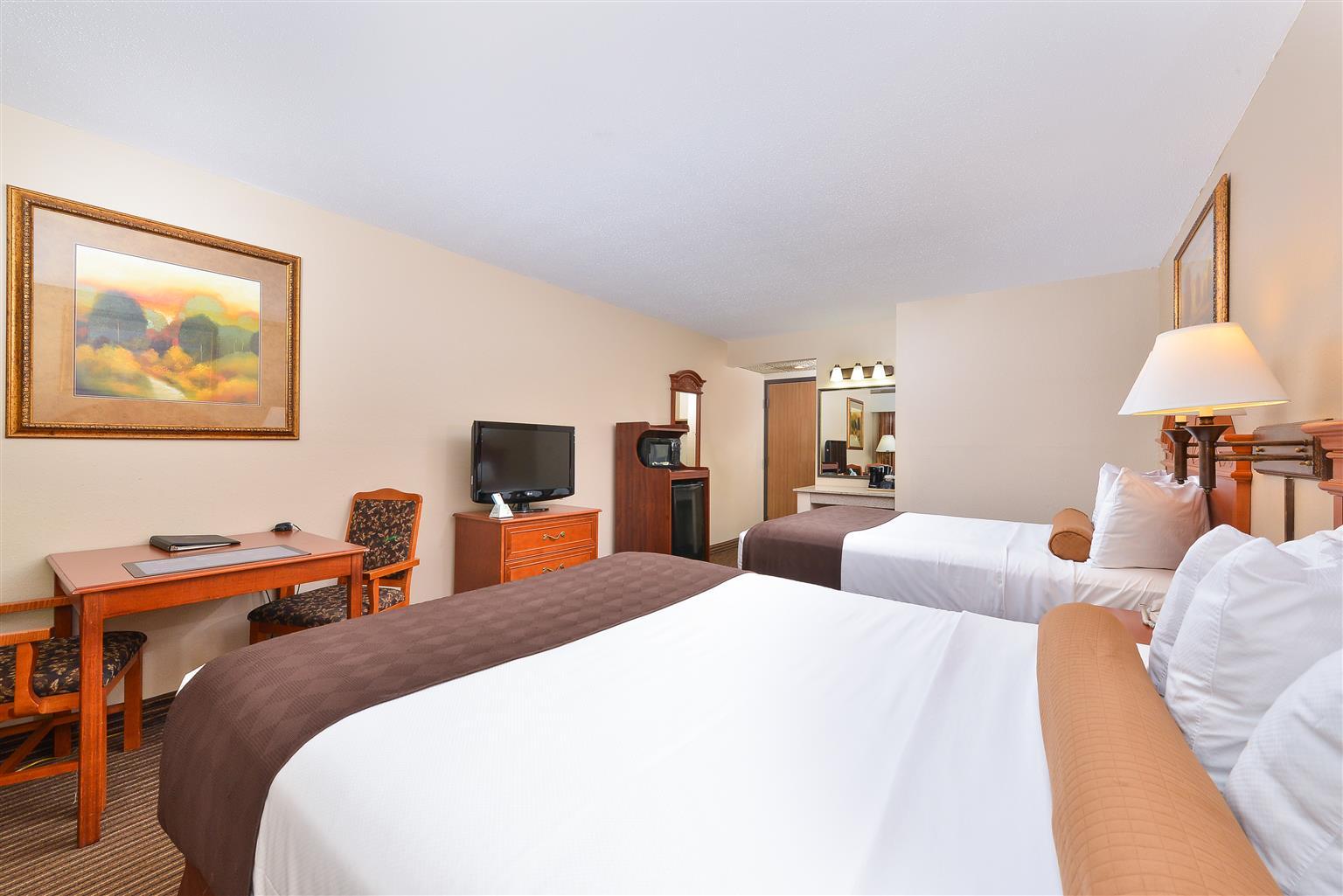 Revel Hotel Minot - Surestay Collection By Best Western Esterno foto